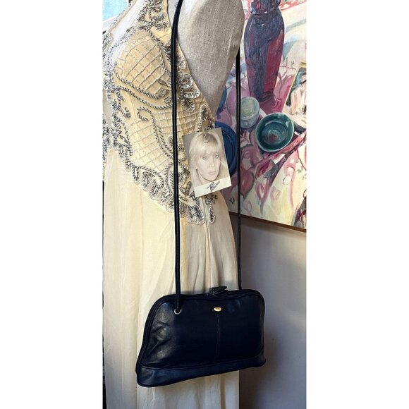 Vintage 90s CB Collections Deep Navy Blue Leather Crossbody Bag - Picture 3 of 12